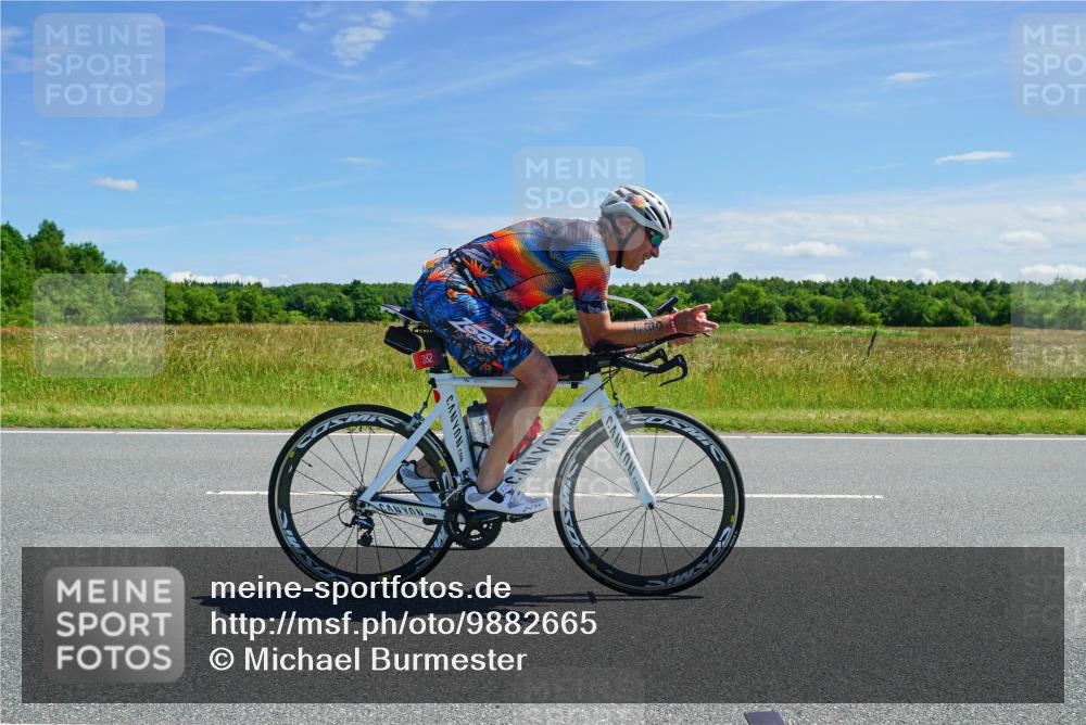 21.06.2026 - Viking Triathlon Michael Burmester http://msf.ph/oto/9882665 21.06.2026 13:20:11 Radfahren 196, 382 meine-sportfotos.de
