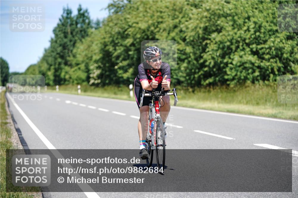 21.06.2026 - Viking Triathlon Michael Burmester http://msf.ph/oto/9882684 21.06.2026 13:43:11 Radfahren 52 meine-sportfotos.de