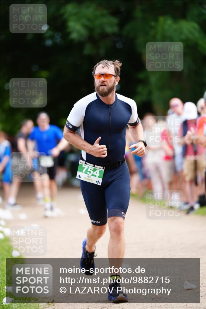 21.06.2026 - 29. Vierlanden-Triathlon LAZAROV Photography http://msf.ph/oto/9882715 21.06.2026 12:47:41 Laufen 2020, 754, 4 meine-sportfotos.de