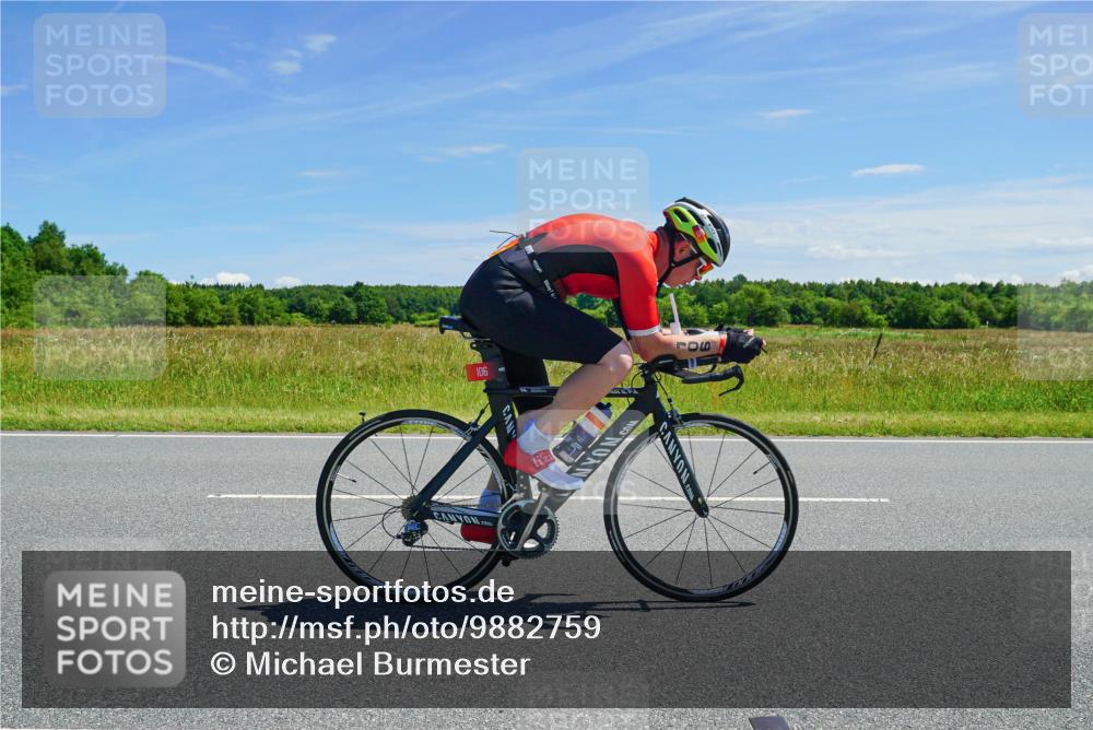 21.06.2026 - Viking Triathlon Michael Burmester http://msf.ph/oto/9882759 21.06.2026 13:23:57 Radfahren 127 meine-sportfotos.de