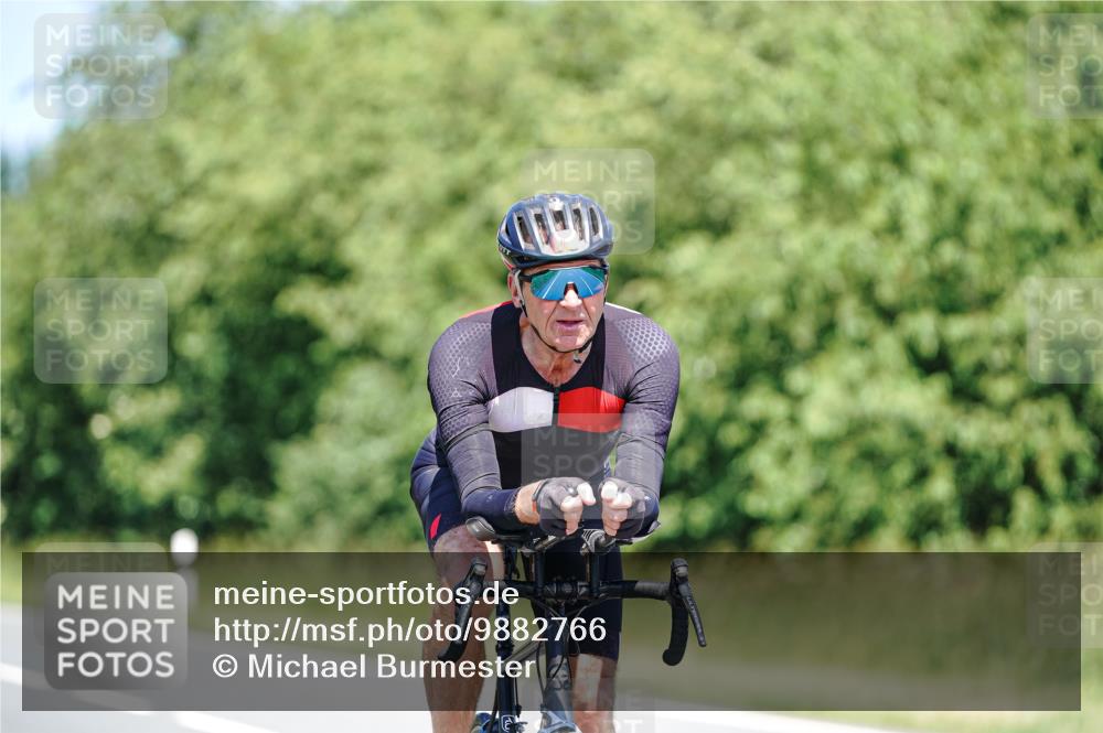 21.06.2026 - Viking Triathlon Michael Burmester http://msf.ph/oto/9882766 21.06.2026 13:43:42 Radfahren  meine-sportfotos.de
