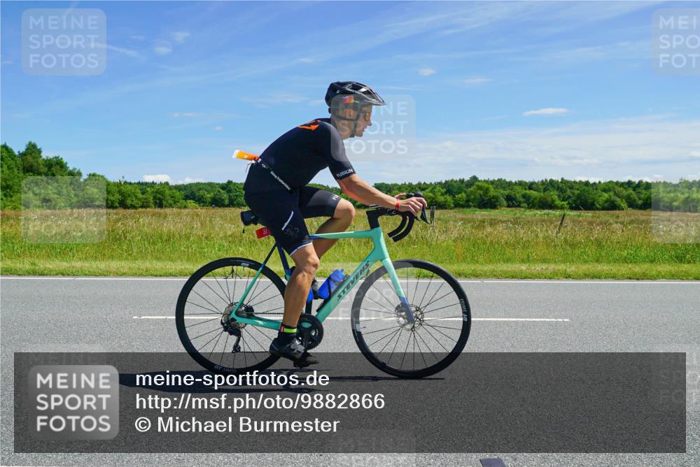 21.06.2026 - Viking Triathlon Michael Burmester http://msf.ph/oto/9882866 21.06.2026 13:25:37 Radfahren 646 meine-sportfotos.de