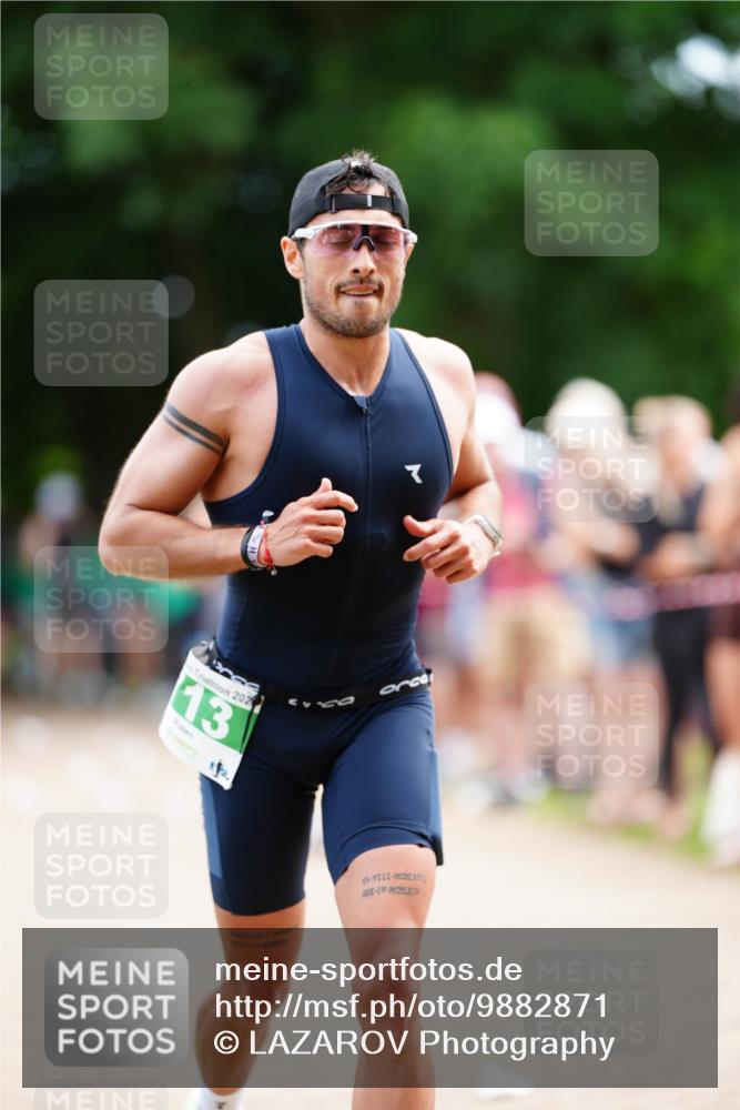 21.06.2026 - 29. Vierlanden-Triathlon LAZAROV Photography http://msf.ph/oto/9882871 21.06.2026 12:48:40 Laufen 202, 13, 8000 meine-sportfotos.de