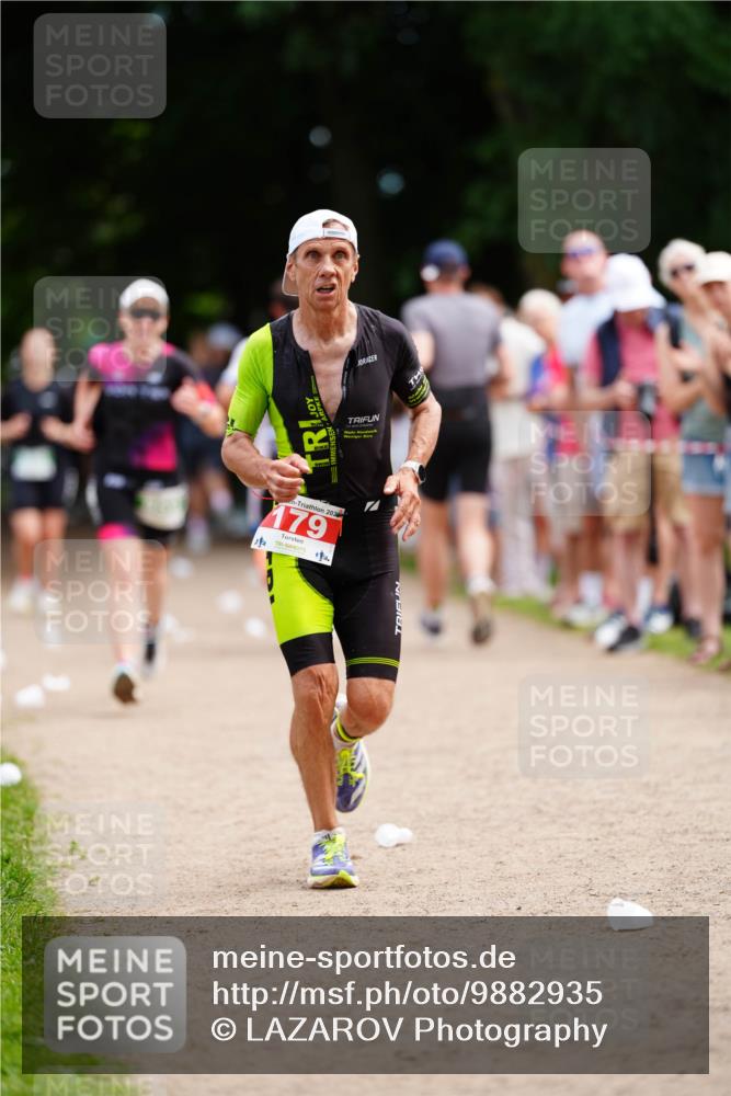 21.06.2026 - 29. Vierlanden-Triathlon LAZAROV Photography http://msf.ph/oto/9882935 21.06.2026 12:48:59 Laufen 194, 202, 179 meine-sportfotos.de