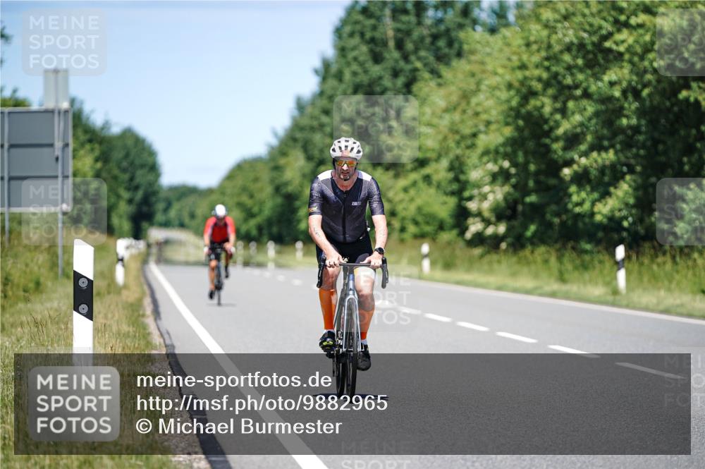 21.06.2026 - Viking Triathlon Michael Burmester http://msf.ph/oto/9882965 21.06.2026 13:46:13 Radfahren 401 meine-sportfotos.de