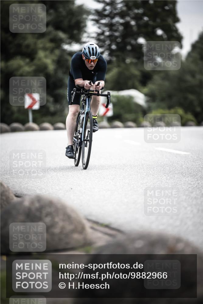21.06.2026 - 29. Vierlanden-Triathlon H.Heesch http://msf.ph/oto/9882966 21.06.2026 10:34:48 Radfahren 122, 155, 166, 219, 317 meine-sportfotos.de