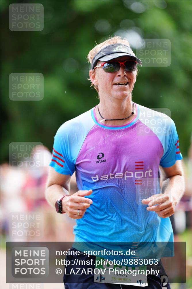 21.06.2026 - 29. Vierlanden-Triathlon LAZAROV Photography http://msf.ph/oto/9883063 21.06.2026 12:49:31 Laufen  meine-sportfotos.de