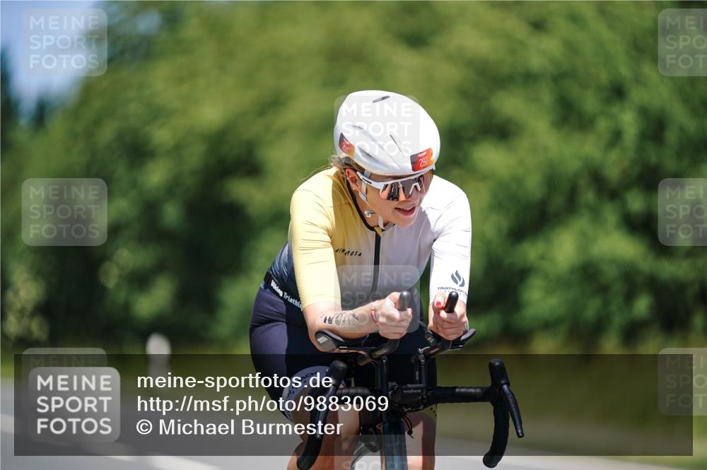 21.06.2026 - Viking Triathlon Michael Burmester http://msf.ph/oto/9883069 21.06.2026 13:47:43 Radfahren 275 meine-sportfotos.de