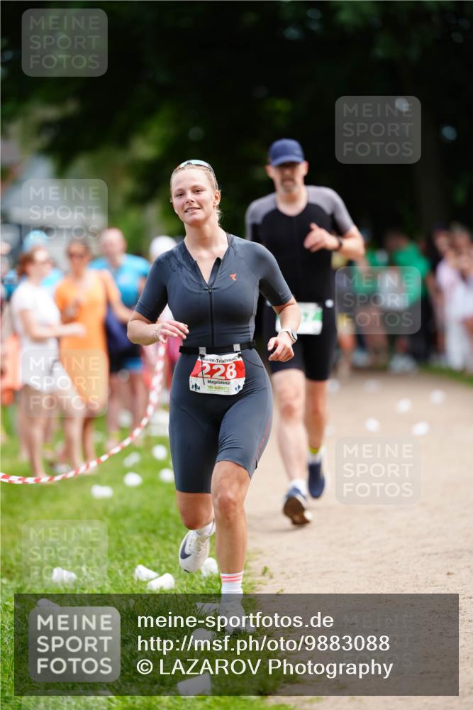 21.06.2026 - 29. Vierlanden-Triathlon LAZAROV Photography http://msf.ph/oto/9883088 21.06.2026 12:49:40 Laufen 228 meine-sportfotos.de