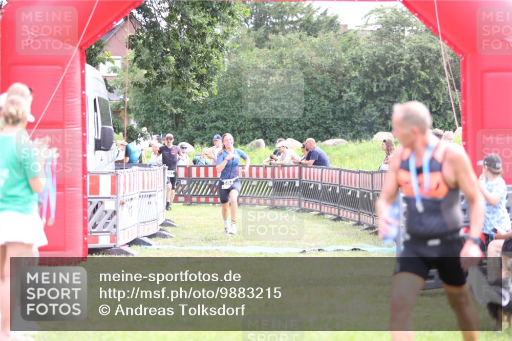 21.06.2026 - 29. Vierlanden-Triathlon Andreas Tolksdorf http://msf.ph/oto/9883215 21.06.2026 11:25:38 Ziel 357, 359, 393, 584, 603, 357, 359, 393, 584, 603 meine-sportfotos.de