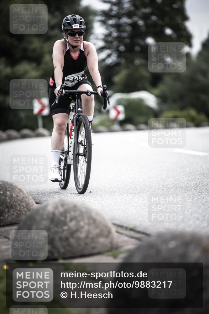 21.06.2026 - 29. Vierlanden-Triathlon H.Heesch http://msf.ph/oto/9883217 21.06.2026 10:35:05 Radfahren 47, 187, 430, 525 meine-sportfotos.de