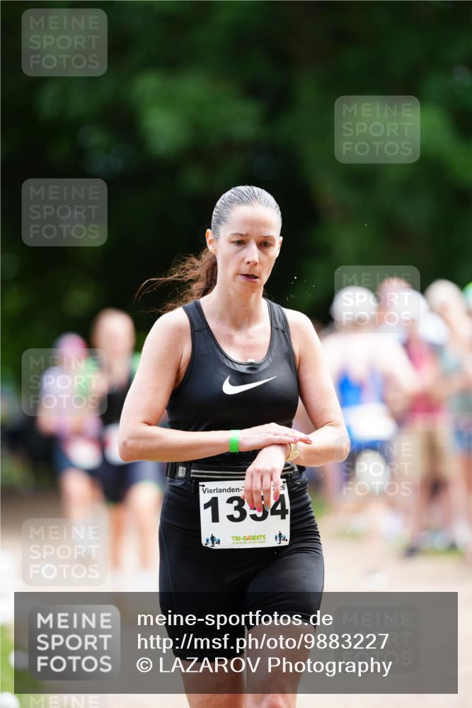 21.06.2026 - 29. Vierlanden-Triathlon LAZAROV Photography http://msf.ph/oto/9883227 21.06.2026 12:50:32 Laufen 26, 1334 meine-sportfotos.de