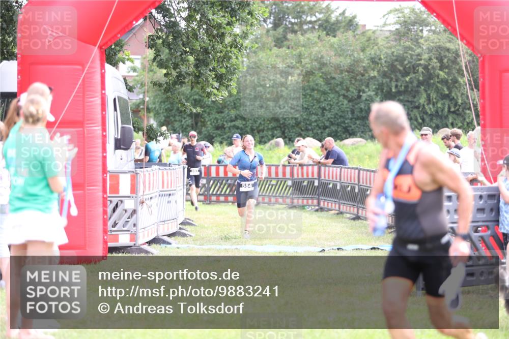 21.06.2026 - 29. Vierlanden-Triathlon Andreas Tolksdorf http://msf.ph/oto/9883241 21.06.2026 11:25:38 Ziel 357, 359, 393, 584, 603, 357, 359, 393, 584, 603 meine-sportfotos.de
