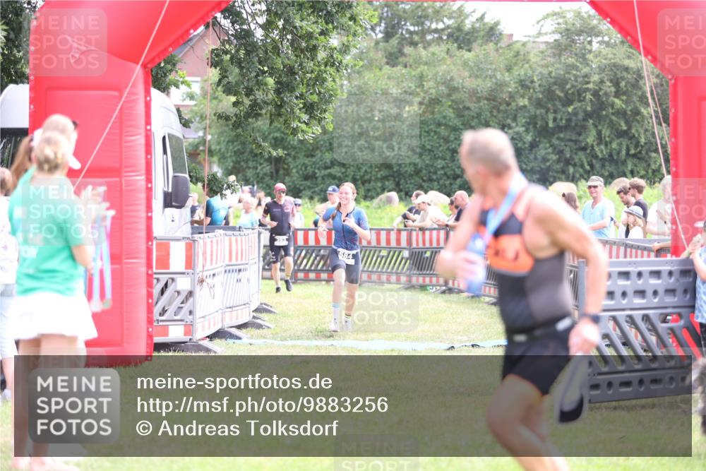 21.06.2026 - 29. Vierlanden-Triathlon Andreas Tolksdorf http://msf.ph/oto/9883256 21.06.2026 11:25:38 Ziel 357, 359, 393, 584, 603, 357, 359, 393, 584, 603 meine-sportfotos.de