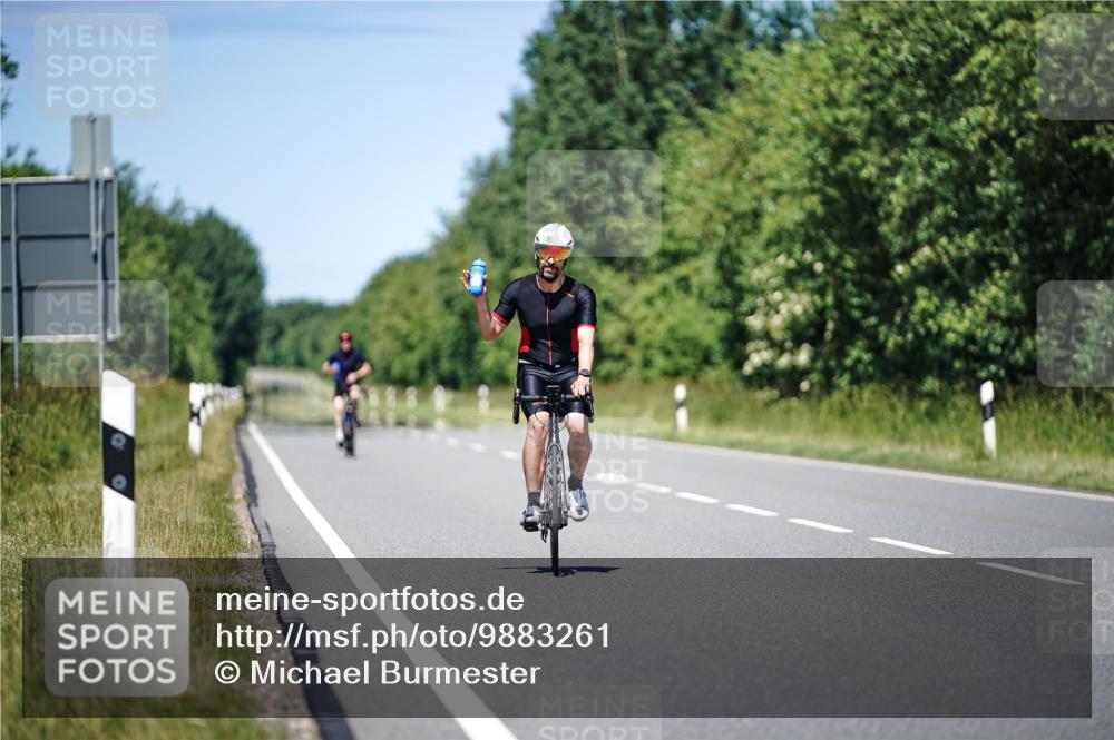 21.06.2026 - Viking Triathlon Michael Burmester http://msf.ph/oto/9883261 21.06.2026 14:01:14 Radfahren  meine-sportfotos.de