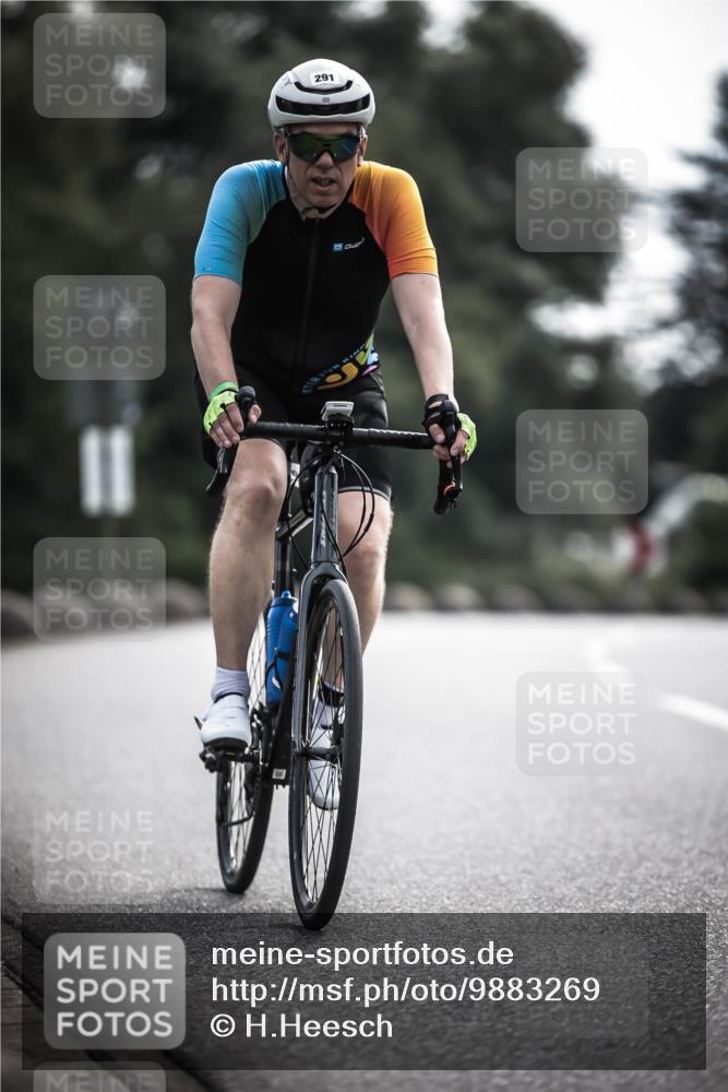 21.06.2026 - 29. Vierlanden-Triathlon H.Heesch http://msf.ph/oto/9883269 21.06.2026 09:18:16 Radfahren 103, 211, 291 meine-sportfotos.de