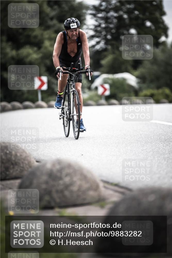 21.06.2026 - 29. Vierlanden-Triathlon H.Heesch http://msf.ph/oto/9883282 21.06.2026 10:35:16 Radfahren 220, 257, 271, 430, 611 meine-sportfotos.de