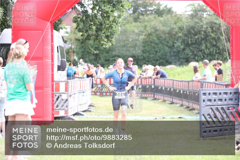21.06.2026 - 29. Vierlanden-Triathlon Andreas Tolksdorf http://msf.ph/oto/9883285 21.06.2026 11:25:41 Ziel 357, 359, 393, 584, 603, 357, 359, 393, 584, 603 meine-sportfotos.de