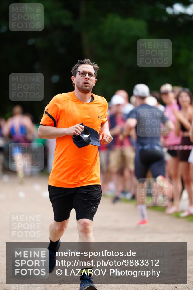 21.06.2026 - 29. Vierlanden-Triathlon LAZAROV Photography http://msf.ph/oto/9883312 21.06.2026 12:50:58 Laufen  meine-sportfotos.de