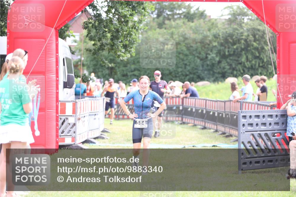 21.06.2026 - 29. Vierlanden-Triathlon Andreas Tolksdorf http://msf.ph/oto/9883340 21.06.2026 11:25:41 Ziel 357, 359, 393, 584, 603, 357, 359, 393, 584, 603 meine-sportfotos.de