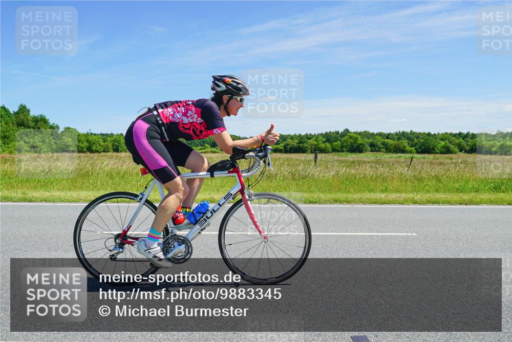 21.06.2026 - Viking Triathlon Michael Burmester http://msf.ph/oto/9883345 21.06.2026 13:43:11 Radfahren 52 meine-sportfotos.de