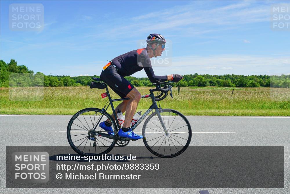 21.06.2026 - Viking Triathlon Michael Burmester http://msf.ph/oto/9883359 21.06.2026 13:43:42 Radfahren  meine-sportfotos.de