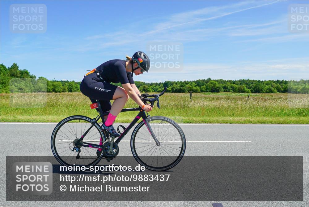 21.06.2026 - Viking Triathlon Michael Burmester http://msf.ph/oto/9883437 21.06.2026 13:57:07 Radfahren  meine-sportfotos.de