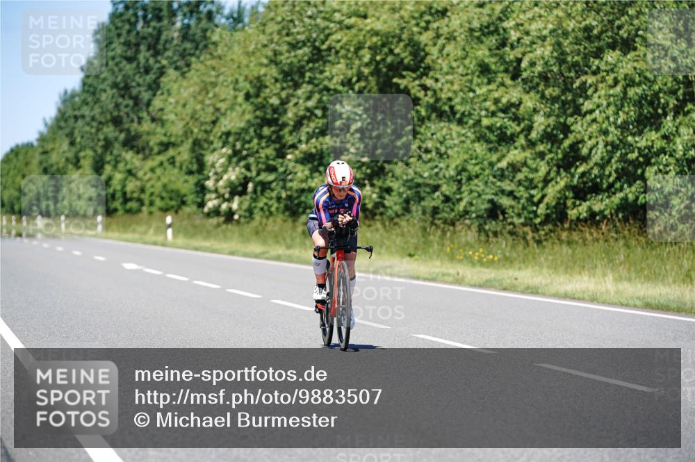 21.06.2026 - Viking Triathlon Michael Burmester http://msf.ph/oto/9883507 21.06.2026 14:21:06 Radfahren 368 meine-sportfotos.de