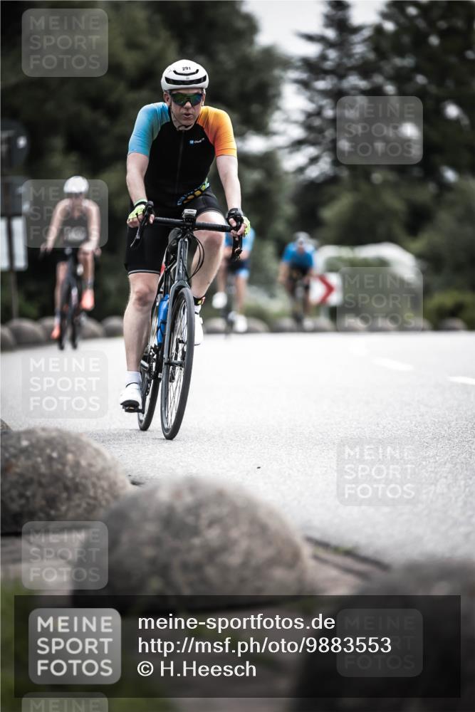 21.06.2026 - 29. Vierlanden-Triathlon H.Heesch http://msf.ph/oto/9883553 21.06.2026 10:35:28 Radfahren 43, 108, 109, 112, 291, 347, 490 meine-sportfotos.de