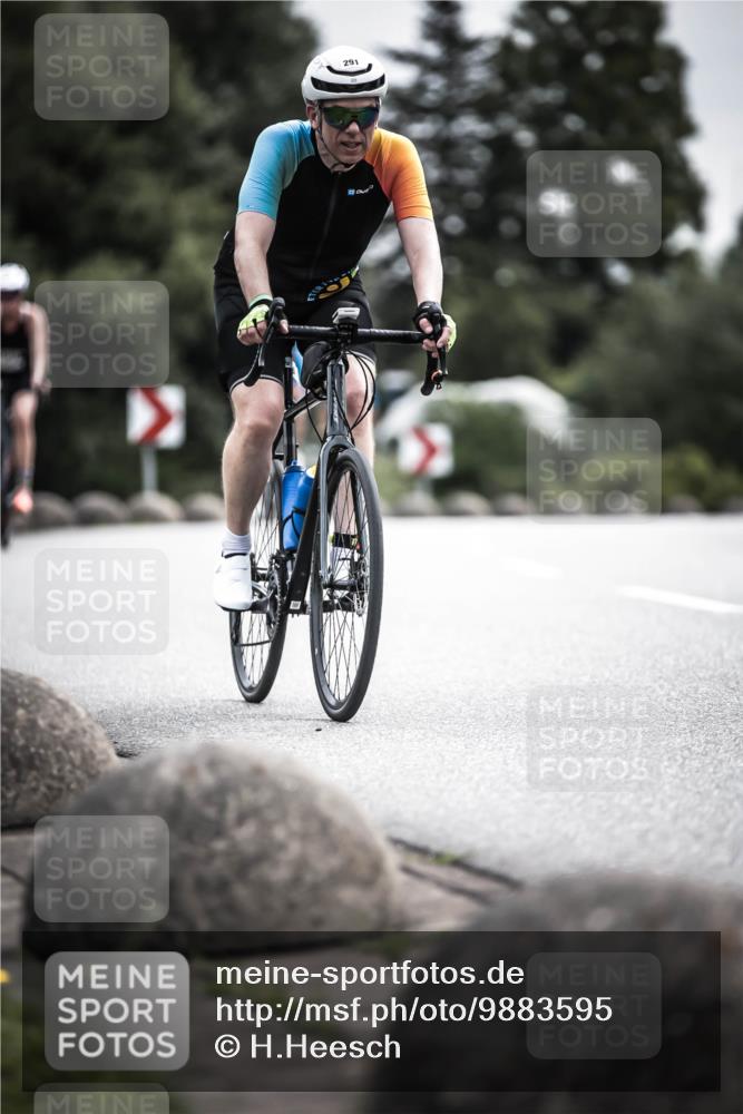 21.06.2026 - 29. Vierlanden-Triathlon H.Heesch http://msf.ph/oto/9883595 21.06.2026 10:35:29 Radfahren 43, 108, 109, 291, 313, 347, 490 meine-sportfotos.de