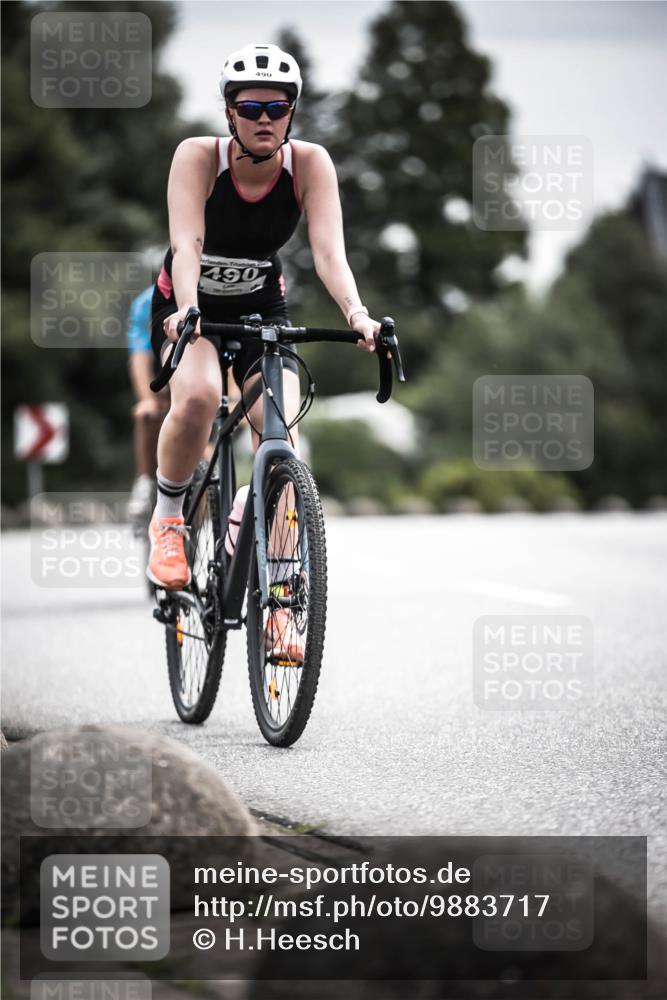 21.06.2026 - 29. Vierlanden-Triathlon H.Heesch http://msf.ph/oto/9883717 21.06.2026 10:35:32 Radfahren 43, 108, 109, 291, 306, 313, 347, 348, 490 meine-sportfotos.de