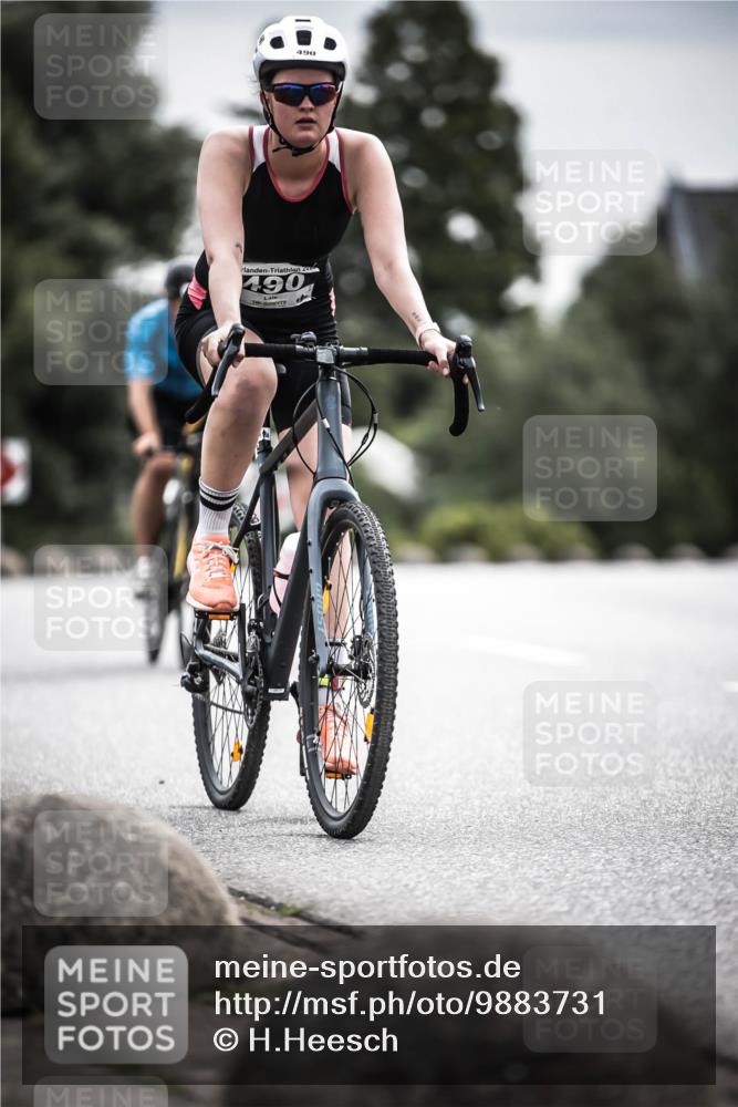 21.06.2026 - 29. Vierlanden-Triathlon H.Heesch http://msf.ph/oto/9883731 21.06.2026 10:35:32 Radfahren 43, 108, 109, 291, 306, 313, 347, 348, 490 meine-sportfotos.de