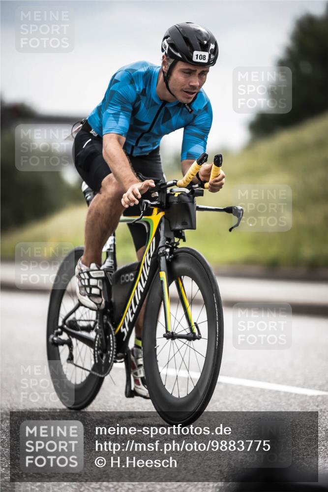 21.06.2026 - 29. Vierlanden-Triathlon H.Heesch http://msf.ph/oto/9883775 21.06.2026 10:35:33 Radfahren 43, 108, 109, 291, 306, 313, 347, 348, 490 meine-sportfotos.de