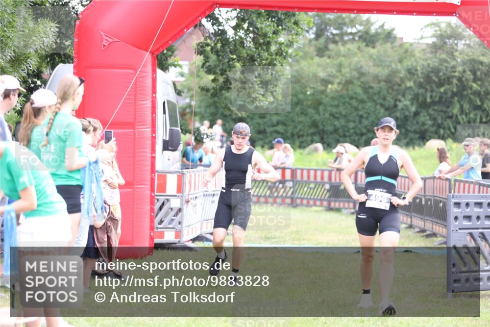 21.06.2026 - 29. Vierlanden-Triathlon Andreas Tolksdorf http://msf.ph/oto/9883828 21.06.2026 11:26:30 Ziel 536, 564, 1356, 536, 564, 1356 meine-sportfotos.de