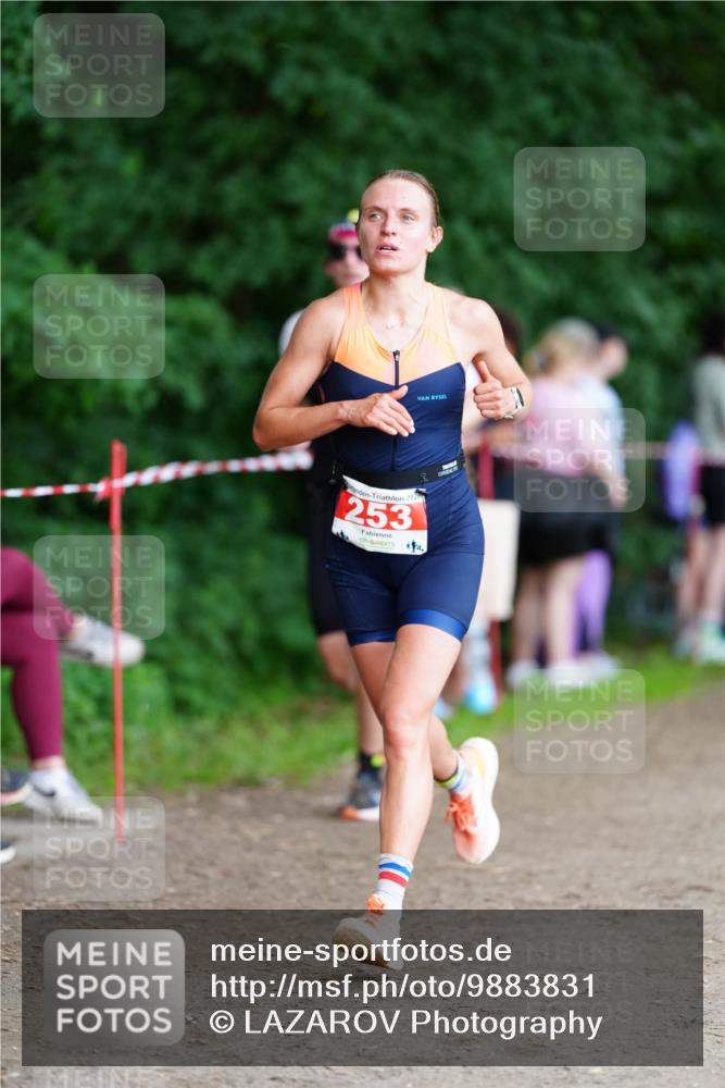 21.06.2026 - 29. Vierlanden-Triathlon LAZAROV Photography http://msf.ph/oto/9883831 21.06.2026 12:54:49 Laufen 202, 253, 4 meine-sportfotos.de