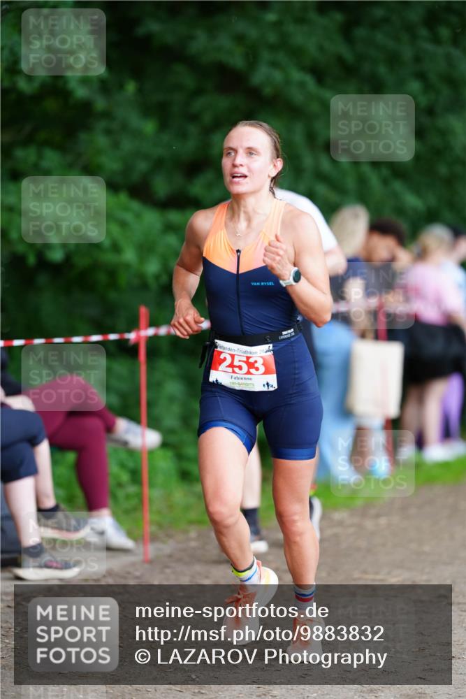21.06.2026 - 29. Vierlanden-Triathlon LAZAROV Photography http://msf.ph/oto/9883832 21.06.2026 12:54:50 Laufen 253, 4 meine-sportfotos.de