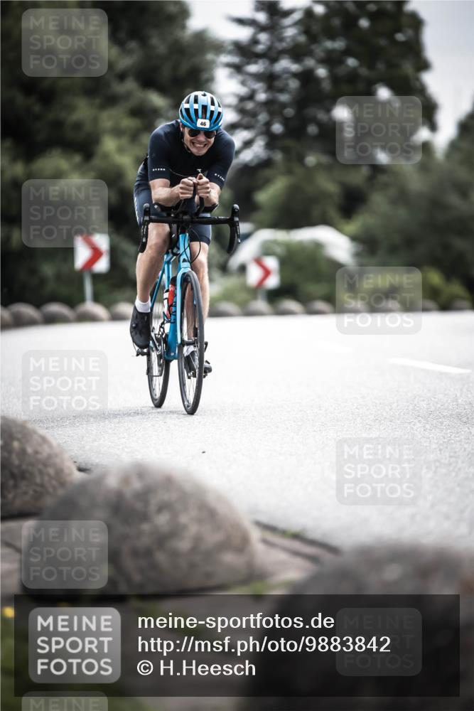 21.06.2026 - 29. Vierlanden-Triathlon H.Heesch http://msf.ph/oto/9883842 21.06.2026 10:35:44 Radfahren 46, 131, 173 meine-sportfotos.de