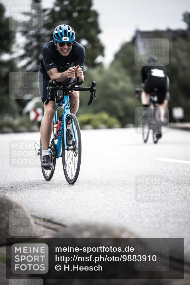 21.06.2026 - 29. Vierlanden-Triathlon H.Heesch http://msf.ph/oto/9883910 21.06.2026 10:35:44 Radfahren 46, 131, 173 meine-sportfotos.de