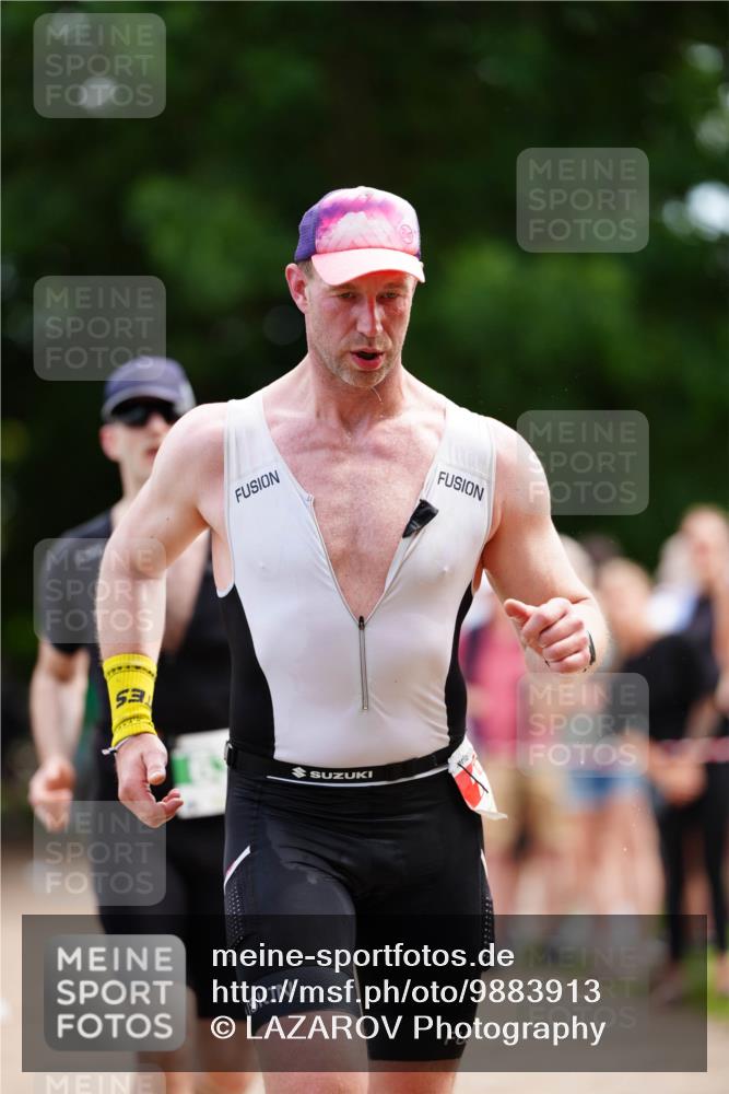21.06.2026 - 29. Vierlanden-Triathlon LAZAROV Photography http://msf.ph/oto/9883913 21.06.2026 12:55:13 Laufen 53 meine-sportfotos.de