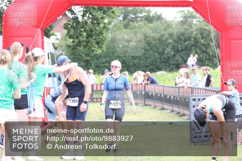 21.06.2026 - 29. Vierlanden-Triathlon Andreas Tolksdorf http://msf.ph/oto/9883927 21.06.2026 11:26:40 Ziel 536, 564, 1356, 536, 564, 1356 meine-sportfotos.de
