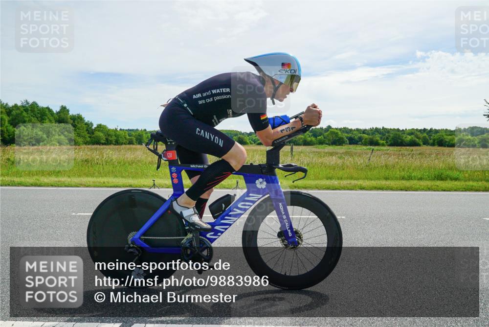 21.06.2026 - Viking Triathlon Michael Burmester http://msf.ph/oto/9883986 21.06.2026 11:17:48 Radfahren 18, 28, 49, 131, 181, 212, 261, 271, 382, 390, 409, 430, 432, 463, 501 meine-sportfotos.de