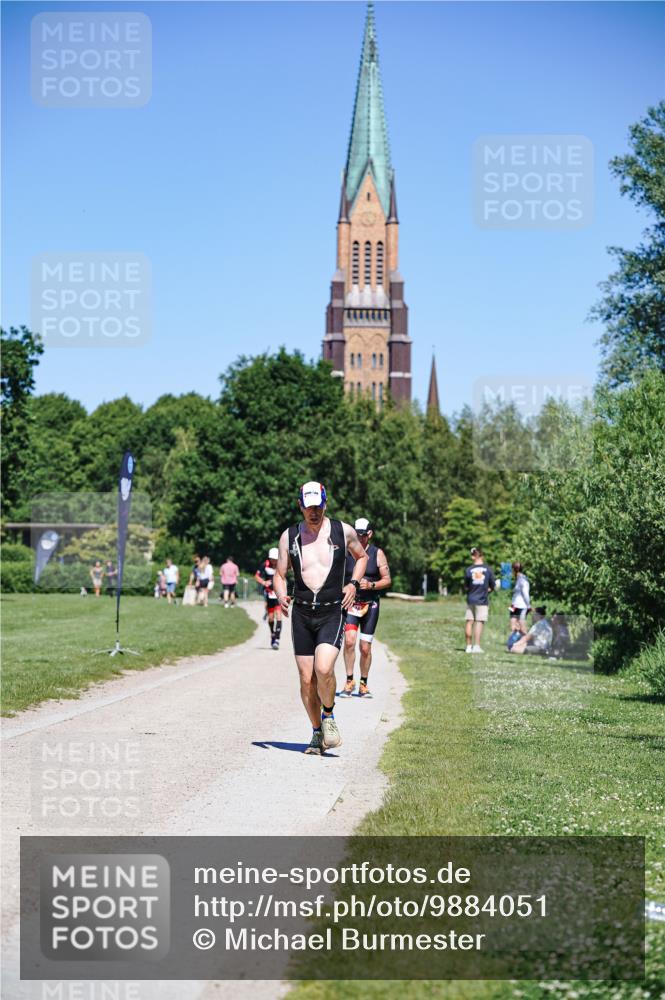 21.06.2026 - Viking Triathlon Michael Burmester http://msf.ph/oto/9884051 21.06.2026 16:00:02 Radfahren  meine-sportfotos.de