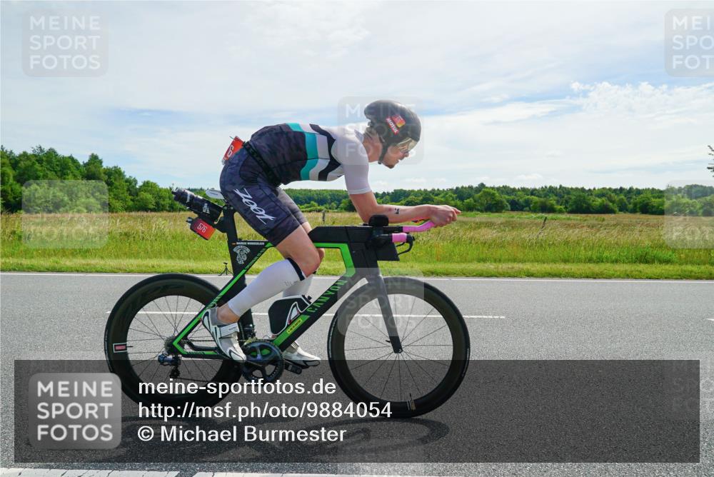 21.06.2026 - Viking Triathlon Michael Burmester http://msf.ph/oto/9884054 21.06.2026 11:19:08 Radfahren 1, 4, 13, 47, 221, 242, 295, 311, 372, 378, 449, 495, 536, 537, 541, 576, 623, 629 meine-sportfotos.de