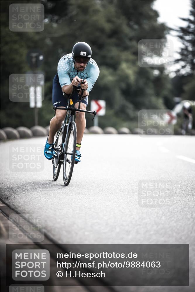21.06.2026 - 29. Vierlanden-Triathlon H.Heesch http://msf.ph/oto/9884063 21.06.2026 09:19:04 Radfahren 79, 107, 221, 268 meine-sportfotos.de