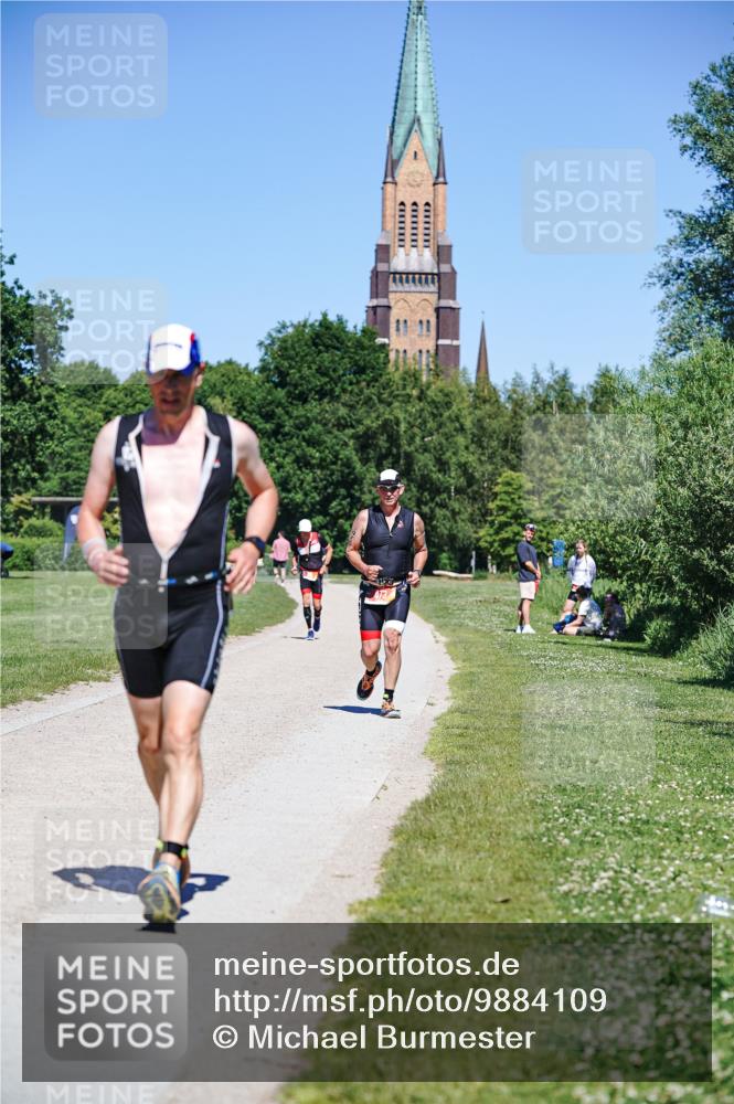 21.06.2026 - Viking Triathlon Michael Burmester http://msf.ph/oto/9884109 21.06.2026 16:00:05 Radfahren  meine-sportfotos.de