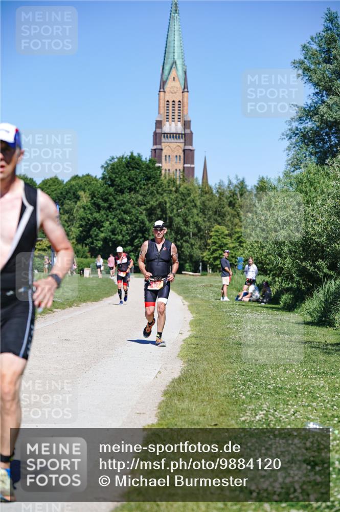 21.06.2026 - Viking Triathlon Michael Burmester http://msf.ph/oto/9884120 21.06.2026 16:00:05 Radfahren  meine-sportfotos.de