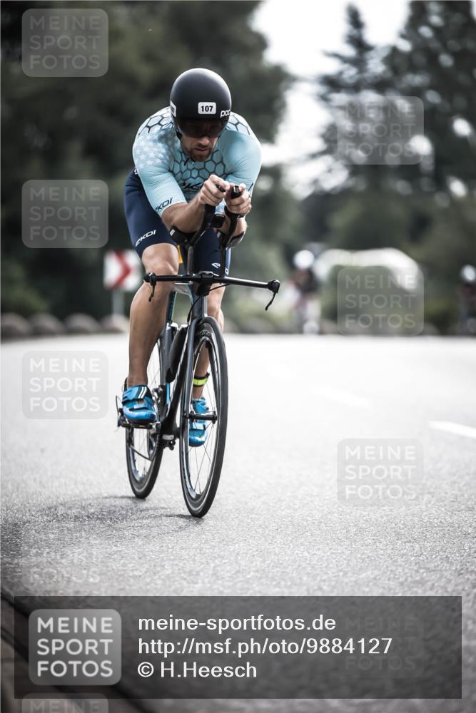 21.06.2026 - 29. Vierlanden-Triathlon H.Heesch http://msf.ph/oto/9884127 21.06.2026 09:19:05 Radfahren 79, 107, 268 meine-sportfotos.de