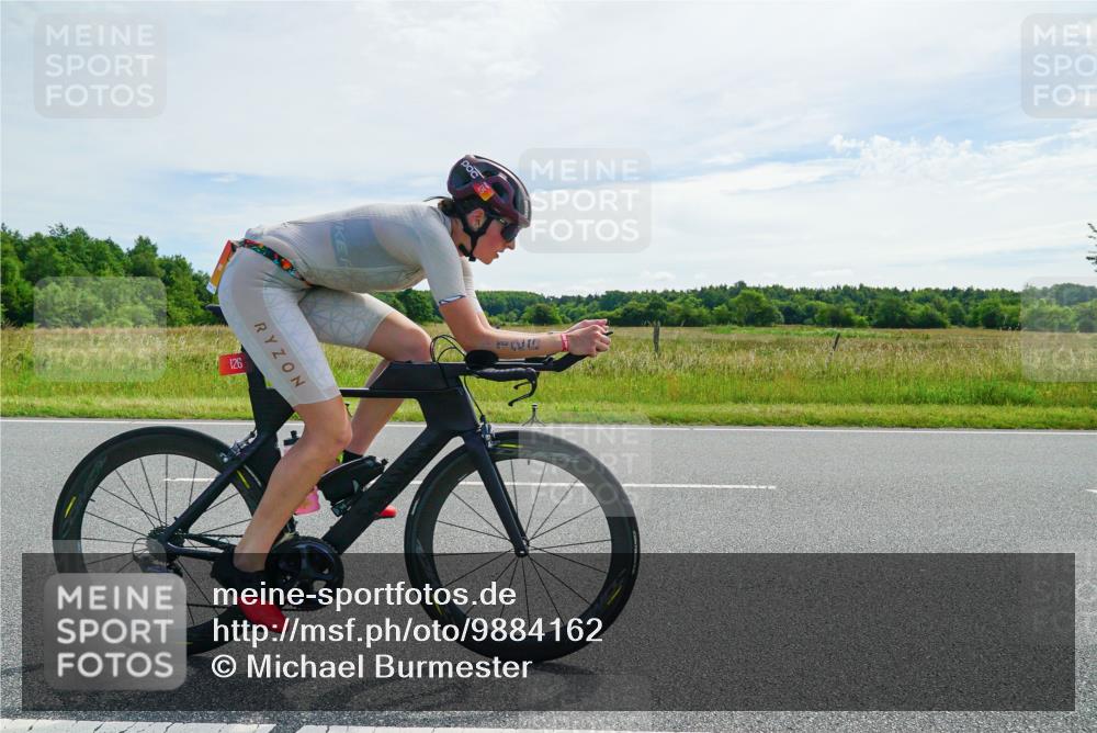 21.06.2026 - Viking Triathlon Michael Burmester http://msf.ph/oto/9884162 21.06.2026 11:20:22 Radfahren 2, 19, 21, 73, 98, 126, 238, 391, 472, 509, 532, 543, 625 meine-sportfotos.de