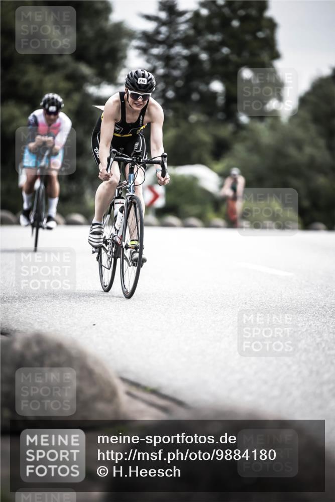 21.06.2026 - 29. Vierlanden-Triathlon H.Heesch http://msf.ph/oto/9884180 21.06.2026 10:36:00 Radfahren 9, 10, 25, 26, 34, 60, 88, 104, 186, 243, 278 meine-sportfotos.de