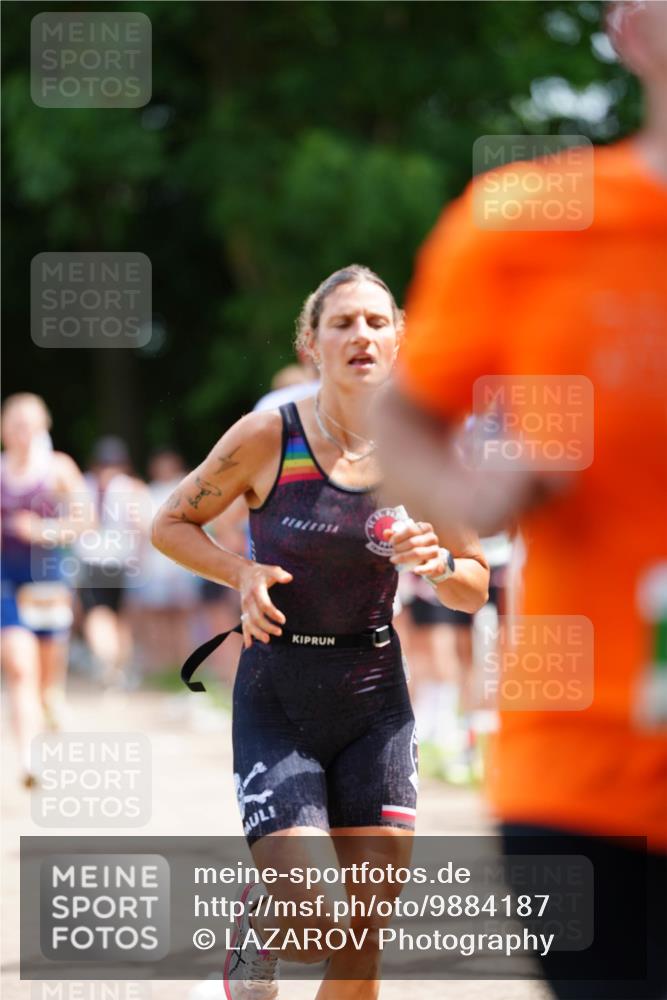 21.06.2026 - 29. Vierlanden-Triathlon LAZAROV Photography http://msf.ph/oto/9884187 21.06.2026 13:03:16 Laufen  meine-sportfotos.de
